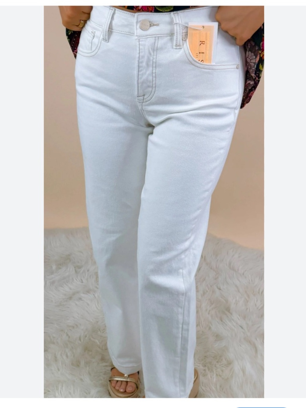 Risen Jeans Tummy Control Mid-Rise Straight in Cream Size 13 or 31 NWT Stretch